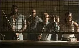 Combien de détenus découvrent-ils dans la prison ?