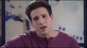 Qui devient le rival de León ?