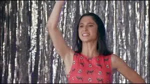 Comment s'appelle la chanson que présente Francesca à You Mix ?