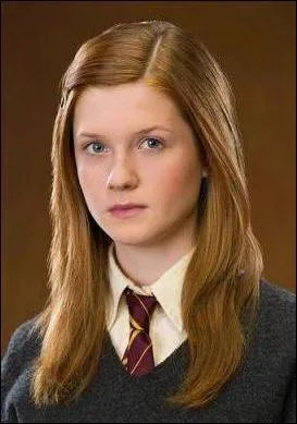 Comment s'appelle cette jolie fille ?