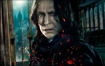 Comment s'appelle ce professeur ?