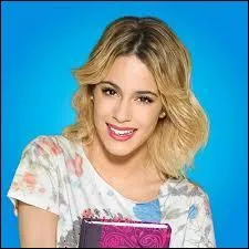 Avec qui sort Violette en ce moment (2014) ?