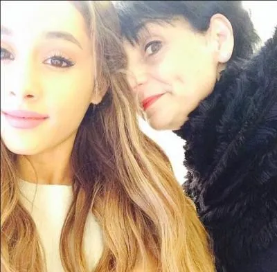 Qui est la personne sur la photo ?