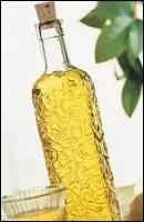 Ce tourment étant passé, Aggie et Poucette souhaitent goûter à une liqueur douce aux couleurs locales :