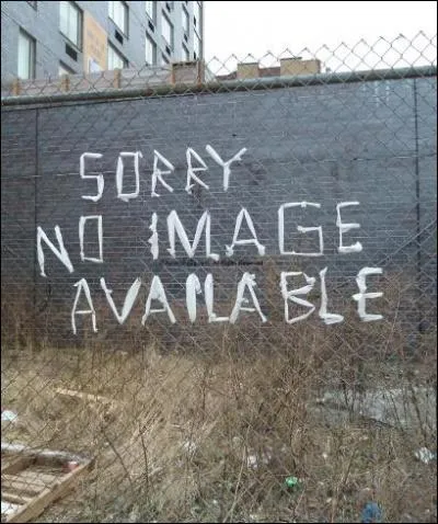 Une autre vision de la légende prétend qu'étant trop belle et trop parfaite, j'aurais été affublée de cette difformité par :