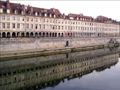 Mettez vos montres à l'heure pour répondre à cette affirmation : C'est le Doubs qui arrose Besançon !