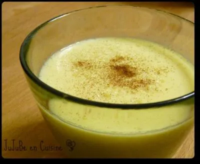 Bouillon chaud que l'on portait autrefois aux mariés. Dessert créole !