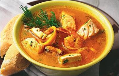 En France, soupe de poissons charentaise. Au Canada, soupe aux coquillages et pommes de terre !