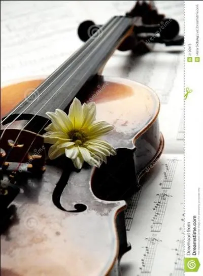 Qui nous chantait "La fleur du régiment avait un coeur de troubadour" ?