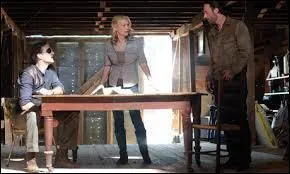 Qui va avec Rick au rendez-vous arrangé par Andrea afin de tenter de négocier une trêve avec le gouverneur ?