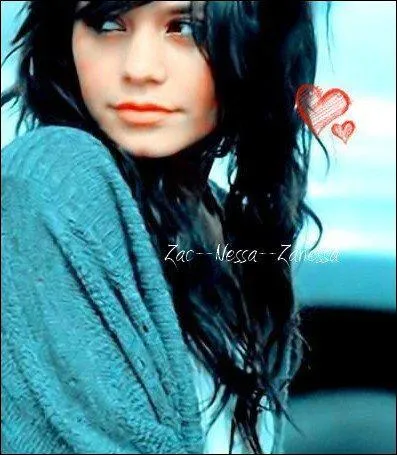 Qui est Vanessa Anne Hudgens pour Zac Efron ?