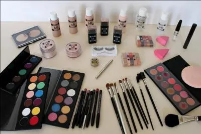 Quel est son make-up indispensable ?