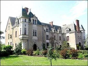 En 2010, cette ville comptait plus de 18000 habitants. Quel est son nom ?