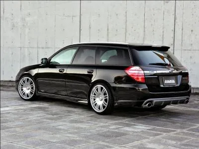 Quelle est cette voiture ?