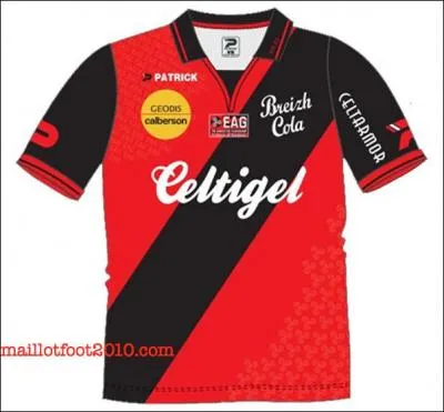 Seizième la saison dernière, quel est le nom du club qui porte ce maillot ?