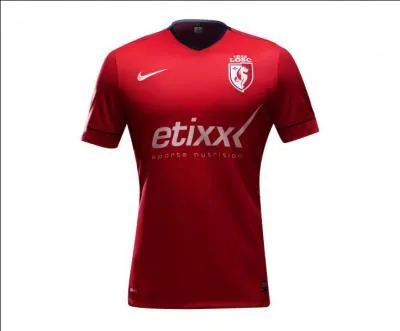 Troisième la saison dernière, quel est le nom du club qui porte ce maillot ?