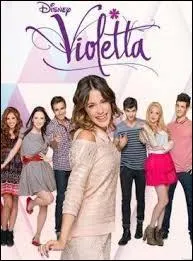 Comment s'appelle sa mère ?