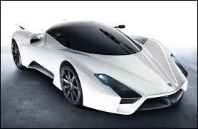 Quel est le modèle et la marque de cette voiture ?