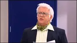 À quel épisode de la saison 3 Antonio meurt-il ?