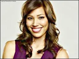 Je suis infographiste, ma meilleure amie est Brennan.