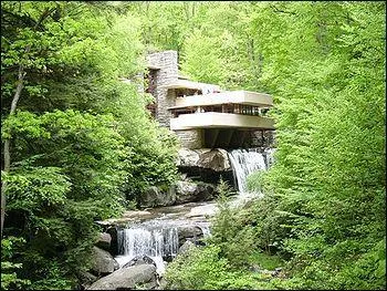 Qu'est-ce qui caract�rise le style de la Prairie School ?