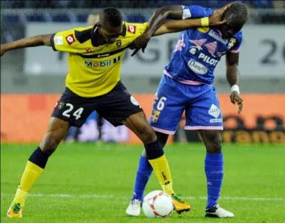 17 mai 2014, le FC Sochaux est rel&eacute;gu&eacute; en Ligue 2 apr&egrave;s sa d&eacute;faite contre Evian Thonon-Gaillard. Quel est-le r&eacute;sultat du match ?