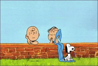 Quel personnage des Peanuts ne se s&eacute;pare jamais de sa couverture ?