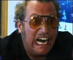 Cet acteur et humoriste belge se nomme François Damiens. Il est notamment connu pour ses fameuses caméras cachées, dans lesquelles il interprète le personnage de :