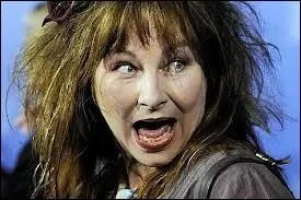 Yolande Moreau est une géniale comédienne belge, s'étant vraiment fait connaître en France grâce à son rôle dans "Les Deschiens", à partir de 1993. Parmi ces films réalisés par Albert Dupontel, trouvez celui dans lequel Yolande Moreau ne joue pas :