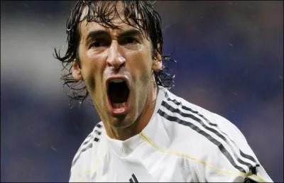 C'est un pays où il fait souvent beau, enfin ça dépend pour qui, je ne suis pas persuadé que les taureaux soient d'accord avec moi !