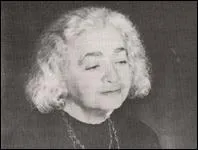 Comment s'appelait la sur d'Einstein ?