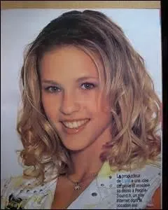 Quel est le vrai prénom de Lorie ?