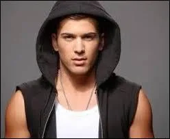 Pourquoi David Carreira a-t-il arrêté le football ?