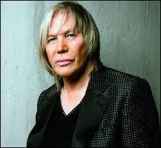 Célèbre chanteur-compositeur suisse, Patrick Juvet a connu un immense succès dans les années 70. Parmi ces chansons, laquelle ne fait pas partie de son répertoire ?