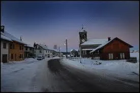 Village franc-comtois, Chaux-des-Prés se situe dans le département ...