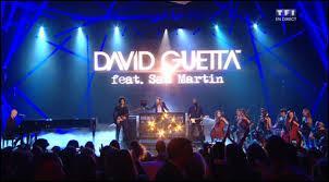 Quelle chanson a interprété David Guetta sur la scène de Cannes ?