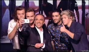 Quelle chanson ont interprété les One Direction aux NMA ?