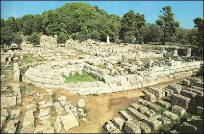 Comment s'appelait le conseil de citoyens chargé d'étudier les projets de loi ?