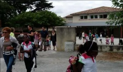 Si vous regardez bien la photo, le titre ne vous échappera pas !