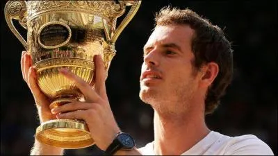 Ce joueur écossais vient de gagner le tournoi d'exhibition d'Abu Dhabi.
Savez-vous combien Andy Murray a-t-il gagné de Grands Chelems ?