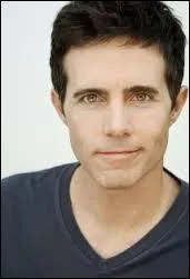 Qui ce cache derrière cette photo ?