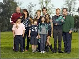 Télévision : Dans la série Modern Family, combien d'enfants Claire et Phil Dunphy ont-ils ?