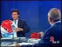 Pourquoi Paul Amar, lors du journal de 20 heures, sort-il en 1996, des gants de boxe ?