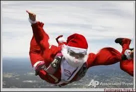 Puis, en plein ciel, il quitta son engin volant. Avant de sauter, il n'oublia pas de s'équiper d'un :