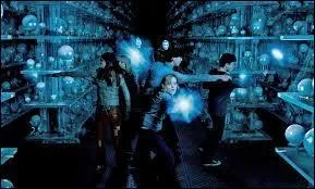 (Harry Potter et l'ordre du phénix) - Que peut-on dire du refuge pour les membres de l'ordre ?