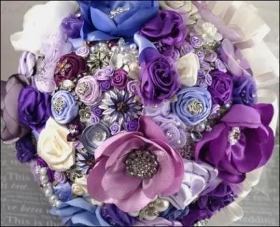 Trouvez le titre de la chanson des années 80 dont l'interprète porte un prénom de fleur ?