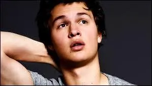 Comment s'appelle cet acteur ?