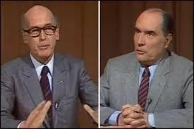 Qui a chanté ce titre plein de bon sens : ''Aimons-nous vivants'' ? (petit indice photographique pour les plus érudits en politique)