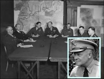 Le 8 mai, le chef suprême des forces alliées, le général Eisenhower fixe la date des opérations de débarquement en Normandie. Quelle est cette date initialement prévue Le 1er Juin ?