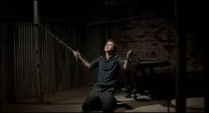 Que découvre Andrea ?